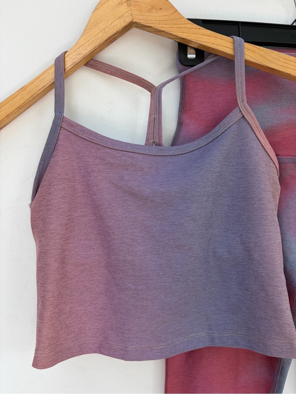 Beyond Yoga Ombré Set - Picture 3 of 8